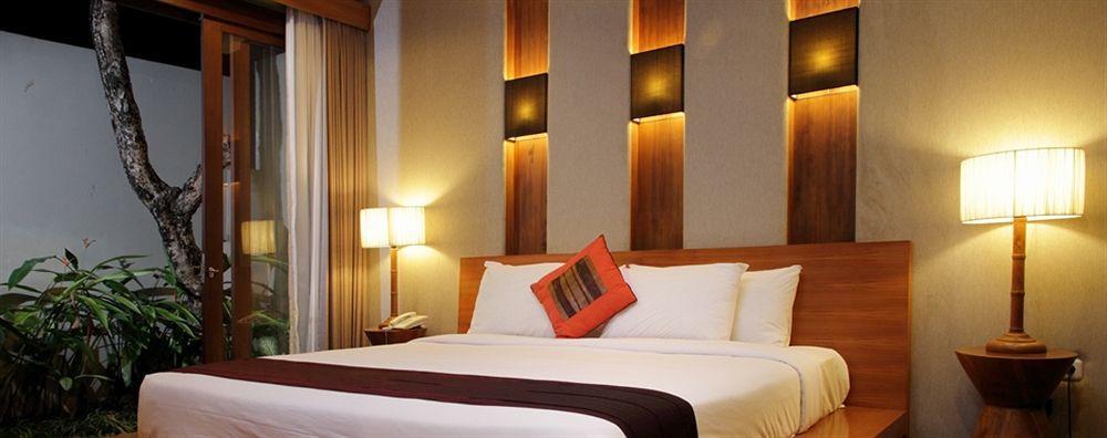 Maca Villas And Residence Umalas Seminyak Buitenkant foto